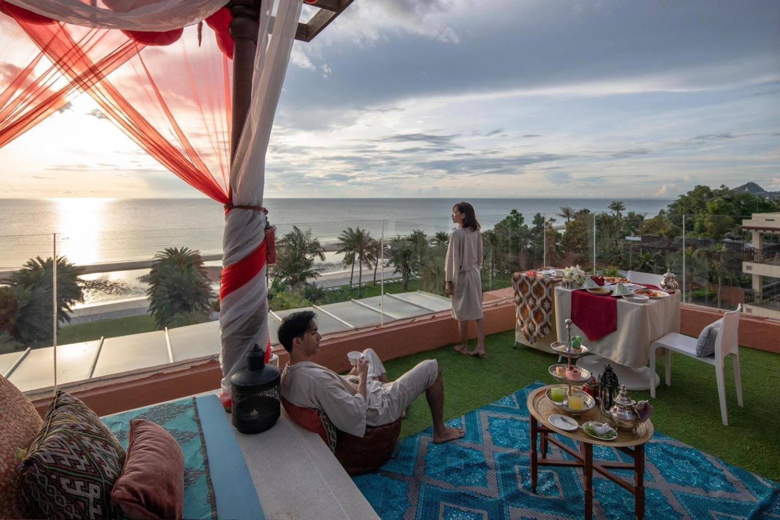 Marrakesh Hua Hin Resort & Spa Exterior photo